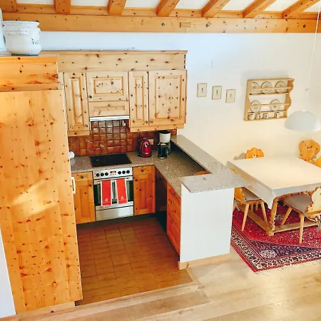 Rehwiesa A33 شقة *